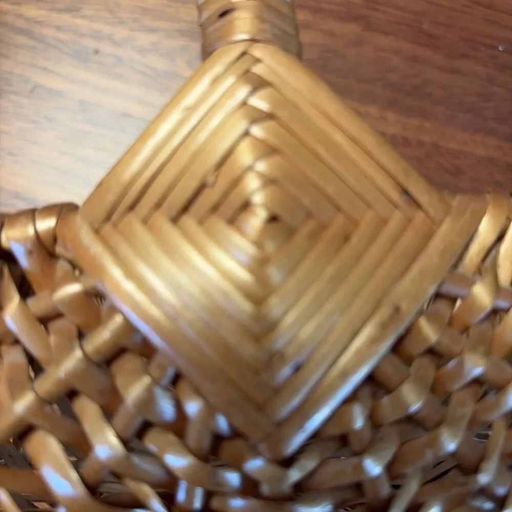Vintage Butt Basket Gods Eye Hand Woven Primitive Egg Gathering 5 1/2